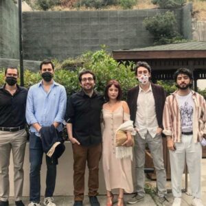 Deniz Altan Instagram - Teşekkür ederim sürekli bunu söyleyip duruyorum içimden dışımdan sürekli !
Görülmek çok güzel şey daha çok görmeliyiz daha çok hissetmeliyiz ! Arkadaşlar başıma gelene bakın ya Altın Koza aldım ben ben aldım ilerlediğim yolda bana inanlar olduğunu bir kez daha görmüş oldum. Hayallerim birer birer gerçekleşiyor. O kadar güzel ki hala bu benim mi gerçekten diyorum insan bazen güzel şeyleri sahiplenemiyor. 
Bütün ekibe kocaman sevgimi ve teşekkürümü bir kez daha dile getirmek isterim kamera arkasında görmediğiniz insanlar aslında bize bu mutluluğu tatma şansını veriyorlar. Çok teşekkür ederim @plazafilm  sizin sayenizde oldu her şey ⭐❤ Ve ve @adanaaltinkozaff size de 9999999 kez teşekkür ederim bana inandığınız için 
Ve hayatım sana da teşekkür ederim beni dibe de soktun yıldızlara da çıkarttın