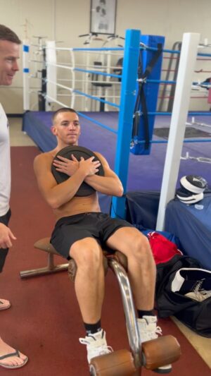 Dennis McCann Instagram - Big session this morning 5x Sets of Abs to finish off!🦍