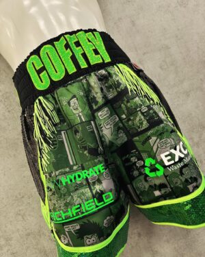 Dennis McCann Instagram - We would like to wish our very own @dennismccann the best of luck in his fight against Brad Strand for the vacant British title live on TNT sports. 

Go get it champ… ‘The MENACE’ 🥊💥

#andthenew #britishchampion #dennismccann #dennismccann #excelwastemanagement #excelskips