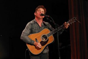 Dennis Quaid Instagram - Tonight we’re in Kentucky and we wrap the fall tour in Nashville on Monday. Come on out, guaranteed good time! 

Nov. 13 Grand Theatre - Frankfort, Ky.
Nov. 15 City Winery - Nashville, Tenn.

📸: @dkupish