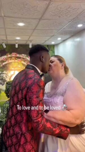 Deon Cole Instagram - CONGRATULATIONS TO THIS LOVELY COUPLE! P.T.S. (Post that…) DROPS TOMORROW ON ALL PLATFORMS PLEASE SUPPORT. for presale hit this link: https://sparta.ffm.to/postthat or hit the link in my bio