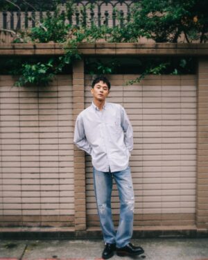 Derek Chang Instagram - -

此時此刻，你好嗎？

@ralphlauren 
@louboutinworld 

Make up | @bellllla.makeup 
Hair ｜ @isiahzin @driven.by 
Photo|  @ililyyy