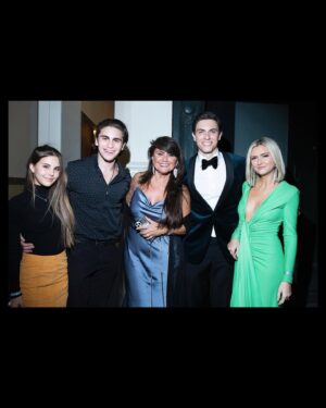 Derek Klena Instagram - My love and loves ❤️

📸: @jennyandersonphoto