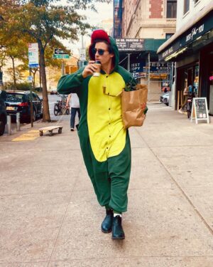 Derek Klena Instagram - When life is flying by and the world is in chaos, it’s important to slow down and smell the…Petunias… Happy Halloween one and all 🎃 📸: @leeshsqueash &  Dax-a-million
