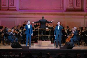 Derek Klena Instagram - Last week was probably one of the coolest opportunities I’ve had, to sing at THE @carnegiehall with @thenewyorkpops . A “pinch me” moment for sure, and a night I will never forget. Not to mention the insanely brilliant artists I got to share the stage with. ❤️ @javiermofficial @alistroker @haileyfkilgore @stevenreineke 📸: @richardtermine