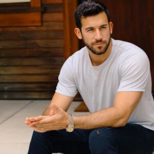 Derek Peth Instagram - Not a #watch ad ... unless you count me selfishly telling you to #watch us be idiots on TV tonight an ad? @bachelorinparadise