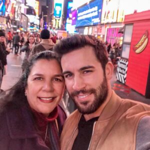 Derek Peth Instagram - Momma’s Boy