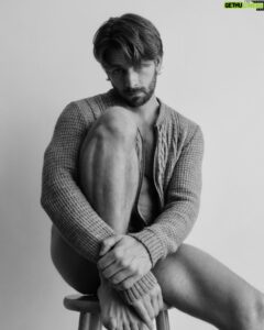 Actor Derek Yates HD Instagram Photos and Wallpapers August 2024