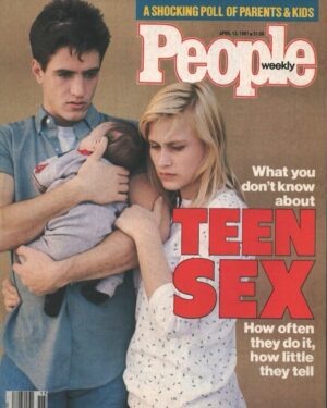 Dermot Mulroney Instagram - 1987 Sunday night movie of the week DADDY. 24 playing 17 w/ @patriciaarquette Has anyone else here achieved the Arquette Trifecta? nice seeing you last weekend @davidarquette ❤️❤️❤️ @rosannaarquette #daddy #wherethedaytakesyou #goodbyelover #inhale #screammovie 🙏 @insideofyoupodcast link in bio re: DADDY 😂