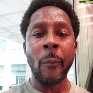 Desmond Howard Instagram - My workout version of #flythursday 💪🏾. Shoutout to @georgiafootball for the workout.
Seems like I have to go on @getupespn and @firsttake to handle some business in the am.