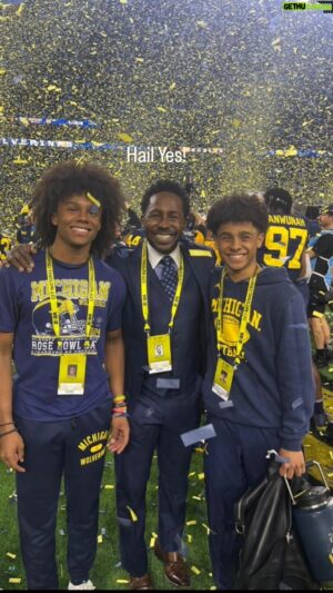 Desmond Howard Instagram - Hail Yes!
#goblue
