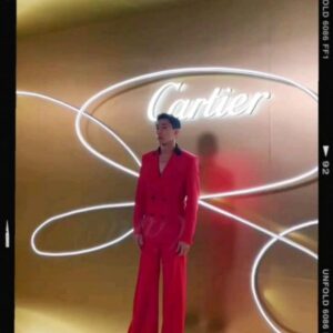Desmond Tan Instagram - An epic 💯 centenary celebration of an icon. Lovely to be part of this momentous occasion of @cartier in Singapore! 

#CartierTrinity #Trinity100Celebration #CartierSingapore

SPECIAL THANKS: 
STYLING BY @ojnjenine 
HAIRSTYLE BY @ryan_yap
MAKEUP BY @alisontay.makeup