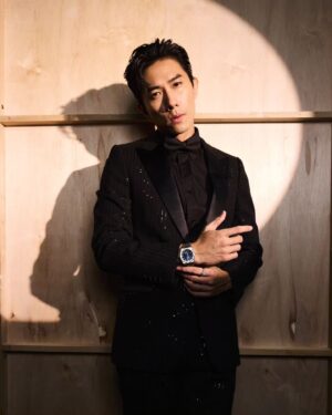 Desmond Tan Instagram - In the spotlight, holding this award, my heart swells with gratitude for all who've contributed to my journey. Thank you for believing in me! 💙

SPECIAL THANKS: 
OUTFIT BY @celine 
TIMEPIECE BY @zenithwatches Defy Skyline Tourbillon
STYLING BY @ojnjenine 
HAIRSTYLE BY @ryan_yap
MAKEUP BY @misar_melissa
SHOT BY @eugeneegumpp // @hansgoh