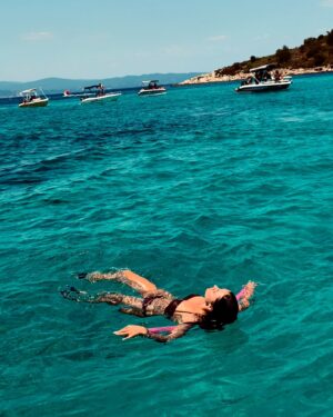 Dessy Slavova Instagram - 🌊
