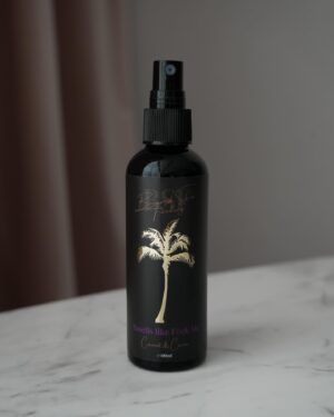 Dessy Slavova Instagram - @bronzedskinfactory - Изцяло натурални био продукти!
🌴Олио за тяло с кокос и какао | Олио за тяло с млечен шоколад и мента 
За шоколадов наситен и здравословен тен! Подходящ за плаж, солариум и ежедневна употреба.
• Ежедневно хидратира и стяга кожата в дълбочина.
• Изравнява тена и повишава еластичността.
• Изключително ефективен в борбата срещу стриите.
• Попива бързо и не оставя мазни следи.
• Съчетание от изцяло натурални сьставки.
• Оставя неустоим аромат върху кожата.

🌴Скраб за тяло с кафе и кокосово масло в три неустоими аромата - кокос, лешник и портокал.
Перфектният микс от висококачествено фино кафе Мока Арабика и Робуста, кокосово масло и био кафява захар.
• Премахва мортвите клетки.
• Подхранва, хидратира и изглажда кожата.
• Активно противодейства на целулита и стриите.
• Подобрява крьвообращението.
• Прави кожата еластична, свежа и копринено мека.

#BronzedSkinFactory #BodyOil #Suntan #CoconutCoffeeScrub #ОлиоЗаТяло #СкрабЗаТяло #БиоПродукти