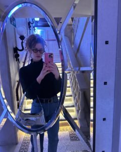 Actress Destry Allyn Spielberg HD Instagram Photos and Wallpapers March 2024