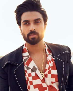 Dev Mohan Instagram - Let the sunshine ☀️ 

Styled by @jukalker 
Styling team @pratimajukalkar Wearing @arokaofficial 
Neck pieces @studiomoonray @amamajewels 
Makeup @sadhnasingh1 
Hair @hairbyrajabali 
Photography @ishan.n.giri