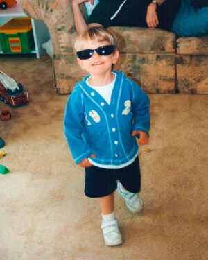 Devan Key Instagram - Thank you for all of the birthday wishes! The last time I felt this cool was when this photo was taken 😜 Oh, and #HappyEaster