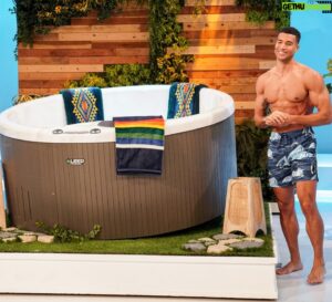 Devin Goda Instagram - Who’s ready for summer☀️?? 

I know I am!

Check out @therealpriceisright kick off to summer episode tomorrow! It’s a good one!

#faithandfitness #summer