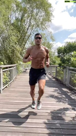 Devin Goda Instagram - Movement Is Medicine🏃🏽‍♂️

Remember that a little bit of any kind of movement is better than nothing

GO GET YOURS 

#faithandfitness #running #workout #vibes