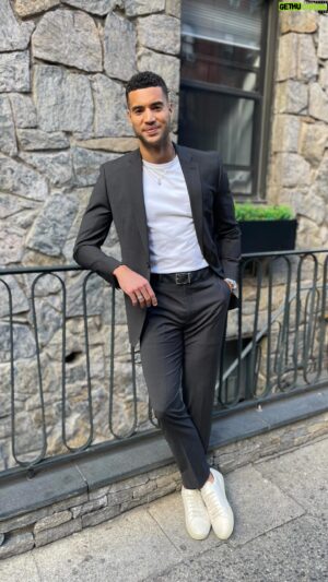 Devin Goda Instagram - Another year🎉

Blessed and Grateful to the Good Lord🙌🏽

#cincodemayo #birthday