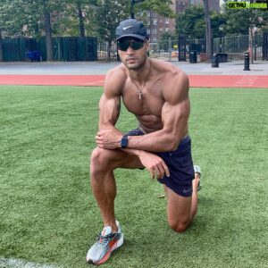 Devin Goda Instagram - Let the work you put in speak for itself✔️

#faithandfitness #workout #fitnessmotivation