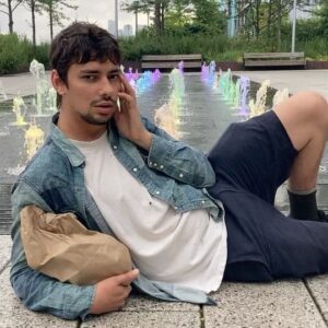 Devon Bostick Instagram - We love the fountain