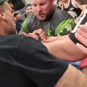 Devon Larratt Instagram - #armwrestling with @pork_chop_86
