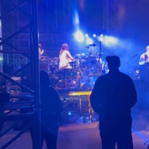 Devon Taylor Instagram - ROOTS PICNIC ‼️‼️‼️ With @usher #ThankYouGod4MYGift 🎥📸 : @a_drape30 @dwdrums