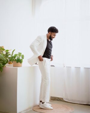 Dhanveer Gowda Instagram - 🕊️