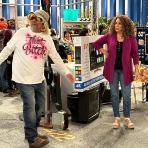 Diana Maria Riva Instagram - Tune in TONIGHT on NBC 8/7c  and tomorrow on @peacock !!! Could not have had more laughs or a better time doing this episode with @georgelopez , @mayanlopez and the entire ridiculously funny cast!!’ Thank you @debbywolfe @daniellefishel and #nbc for having me. So proud of this show, this cast and crew, and so proud to come and be a part of this #representation . SEE YOU TONIGHT!! 🙌🏽😘❤️
•
#representationmatters 
#latinos
#latinas
#latinasactingup
@latinasactingup 
@selenisleyvaofficial 
@mattshively 
@almadrigal 
@debbywolfe