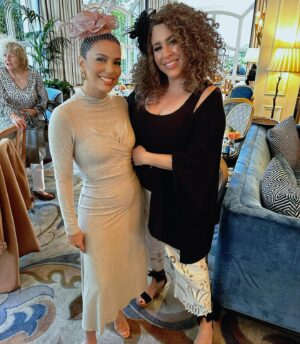Diana Maria Riva Instagram - To my beloved sister, HAPPY BIRTHDAY @evalongoria !!! It has been a most amazing year watching you claim your light and stand steadfast in your power!!! There aren’t enough words to express how proud I am of you and how wonderful it has been to witness. But then again, a soul sister like you always comes with an abundance of pride and joy. You are loved beyond measure, and I wish you the most phenomenal year ahead of so much love and abundance- just as you give of yourself so freely… LOVE YOU HERMANA BELLA!!! Also: Last slide is just a classic and I couldn’t resist. 🎂🥳