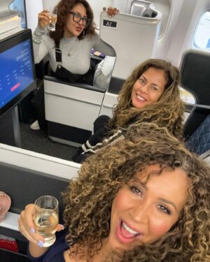 Diana Maria Riva Instagram - Just a coupla chingonas off to the United Nations.
Representation matters.#LatinasActingUp 
💪🏽🙌🏽🇺🇳

@thereallisavidal 
@annieggonzalez 
@dianamariariva 
@latinasactingup
.•
•
#unitednations 
#c190 
#internationallabourorganization 
#labormovement