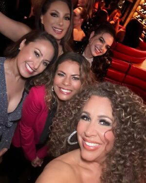 Diana Maria Riva Instagram - #Oscars party weekend continues and last night was one for the women!! Thank you @womeninfilmla for the invitation to join you for this incredibly powerful, inspiring, and fabulous night, as we toasted to all that women do to lead and contribute to this art form!!! The same seed of inequity that sparked this movement 50 years ago, is the same seed of inequity that sparked @latinasactingup …And we look to grow and make the same kind of great impact #WIF has made over the last 5 decades!!! PA’LANTE!! ✊🏽💪🏽🙌🏽🥂💃🏽
•
Makeup @beautybyelan 
Hair @shaylinjoneshair 
•
•
#women 
#oscars 
#womeninfilm 
#latinasactingup
#latinas