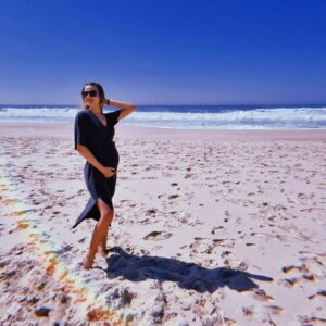 Diana Marquês Guerra Instagram - Boa Páscoa!! 🌺🐰🌼
Este ano o ovo vem mesmo com brinde 🐣
.
#primavera #spring #huji #hujicam #hujifilm
