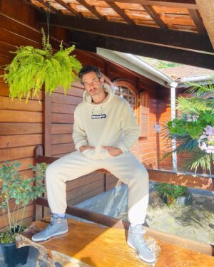 Diego Cristo Instagram - Tá com frio 🥶 ?
Vai de @baw_official !