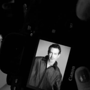 Diego Cristo Instagram - Tem Poder Quem Age 🍀 #deusnocomando #vidalonga #soosfortessobrevivem #nofilter 

Vem Comigo… 🎭❤️🎸🥊🏃‍♂️✈️☀️🍀✅
