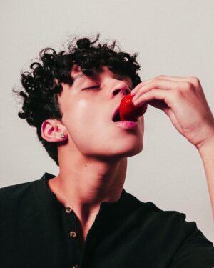 Diego Martir Instagram - 🍓
-
tag 10 friends for a follow <3