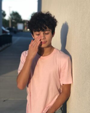 Diego Martir Instagram - I love you guys so much, you guys are what keeps me happy, without you guys I wouldn’t be here, typing this, as always, stay happy, be happy, everyone’s beautiful in their own way, let’s continue to grow as a family, once again, I love you guys ! ❤️ #teamdiego 🙏🏼