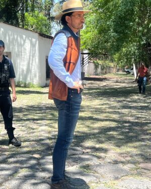 Diego Olivera Instagram - Acción!!! Que bendición tan Grande es hacer lo que te gusta! @nadiecomotu.tv @ramses_aleman @karlaesquivelc @penichebrandon @francoors04 #proximamente #chemafigueroa #haciendalaencantada @nachosadaproduccion