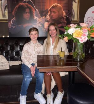 Diesel La Torraca Instagram - Ginny and Georgia Drop Party 🍑

#GinnyandGeorgia #DropParty #LA #WeHo #Season2 #Number1 #Netflix #diesellatorraca #gng #party #lesssgooo #hollywood #westhollywood #losangeles #actor #kidactor #kidactorslife #younghollywood #austinmiller #tvseries #netflixseries