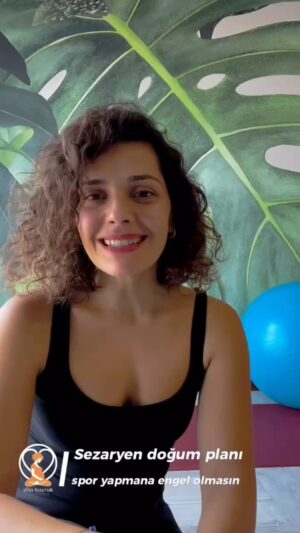 Dila Bayrak Instagram - Sezaryen doğum planlıyor olmanız gebeliğinizi egzersiz yapmadan geçirmenize sebep olmamalı.
Hamileyken yaptığınız egzersizler ve nefes çalışmaları sürecin tamamına odaklanır, konforlu bir gebelik, rahat bir doğum ve doğum sonrası hızlı toparlanmanızı destekler. Bu sebeple doğum odaklı değil süreç odaklı ilerlemeli, doğum şekliniz ne olursa olsun, spor yapmanıza engel bir durum olmadıkça düzenli egzersiz rutini oluşturmalısınız.

#doğum #hamileyogası #dilabayrakhamileyogası #doula #nefes #doğumnefesleri #doğumahazırlık #sezaryen #yoga