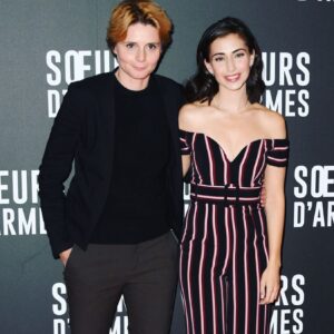 Dilan Gwyn Instagram - Sisters In Arms premiere. ✌🏻
⠀
#SoeursDArmes ❤️☀️💚