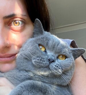 Dilek Yorulmaz Instagram - This is us💫
.
.
.
#purelove #chi #cat #therapy #mysoul #sunshine #lokumsurat🧿