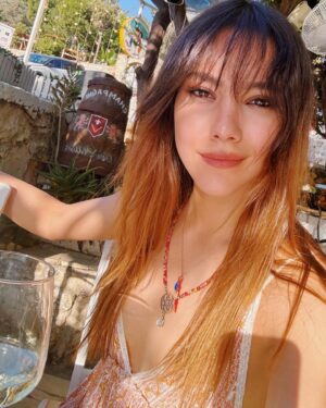 Dilin Döğer Instagram - 🌸🌺🌙🌷🌼🪭🌞😘