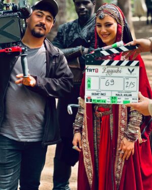 Dilin Döğer Instagram - Addio bellissimo Süreyya..🪭🌹⚔️🏹
Ben de sizi çok sevdim! 🤍
Sağlıkla🤍