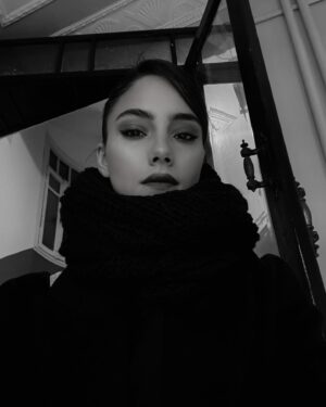 Dilin Döğer Instagram - 👁️