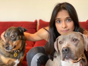 Dilshad Vadsaria Instagram - Priorities. #stayhome #socialdistancing ❤️
Let’s all look out for our neighbors who may be elderly, ill with pre-existing conditions or have small babies. These are the people who are most vulnerable. Stay home so as not to get them sick. ❤️
If they need it, offer to go grocery shopping for them. (Leave it at their door to limit exposure). ❤️
We live in times where many live away from families. Let’s all look out for each other. ❤️
Take time to get to know yourselves & your families again. Read, meditate, listen to music, write. We’re always running around doing the most important things 🤓.
❤️
Let’s all get through this together. Sending you all love, love, love.