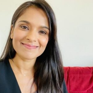 Dilshad Vadsaria Instagram - Hey all. Starting tomorrow I’ll be highlighting someone, here and on my blog, once a month. I’m doing this for a few reasons. One of them is to fight hate speech. The other is that there are people all around us who are doing incredible things but we get carried away with news & media which make us think otherwise. 
❤️
Though hate speech is protected under our constitution, the damage it does in harming and de-humanizing another person is immense. You can spew hateful rhetoric at the dinner table in front of your kids and not cringe or cringe if someone even says the word Arab in a conversation and everything in between. 
❤️
I can’t make someone stop hating but I can push back in my own small way. 
❤️
I hope you’ll tune in, listen, read and be inspired by people who, despite and in-spite of what is happening in the world on so many levels, are pushing forward and doing good. 
❤️
I hope you’ll see their humanity and understand we are more connected than apart, regardless of the shell we walk around in for the length of our existence on this planet. 
❤️
I am thankful to be lucky enough to shine a light on their humanity here.
