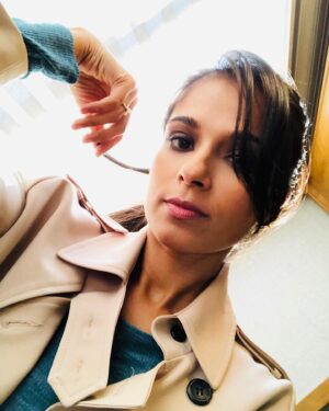 Dilshad Vadsaria Instagram - Twirl. #tbt #setlife